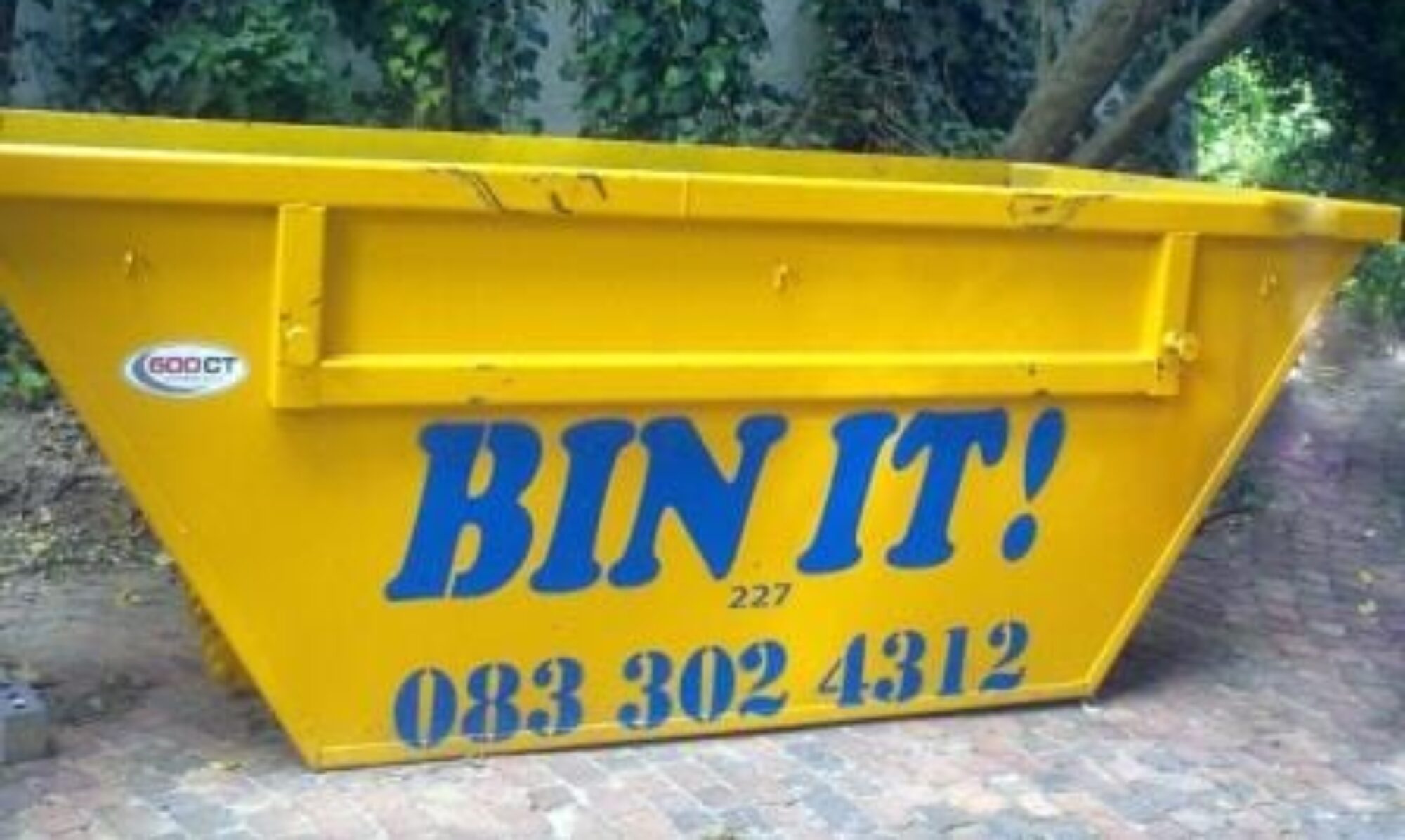 cropped-Bin-It-Durbanville_3.jpg Skip Hire Bin It Durbanville